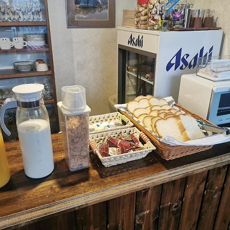 Hakuba Powder Republic Bed & Breakfast Ngoại thất bức ảnh