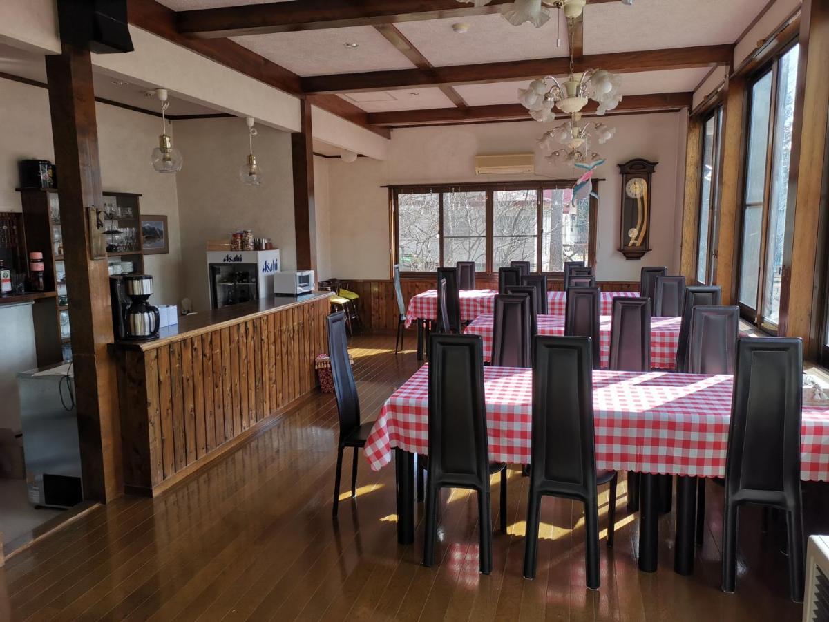 Hakuba Powder Republic Bed & Breakfast Ngoại thất bức ảnh