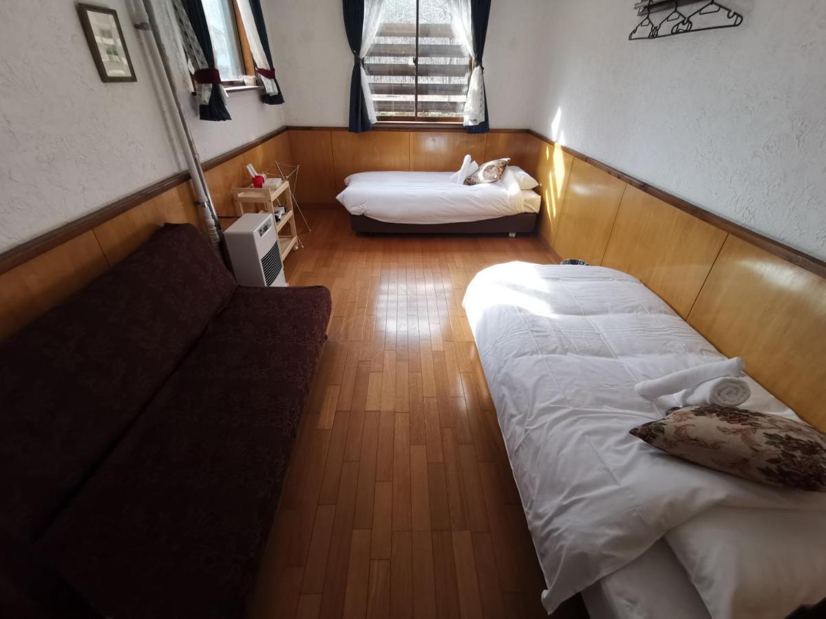 Hakuba Powder Republic Bed & Breakfast Ngoại thất bức ảnh